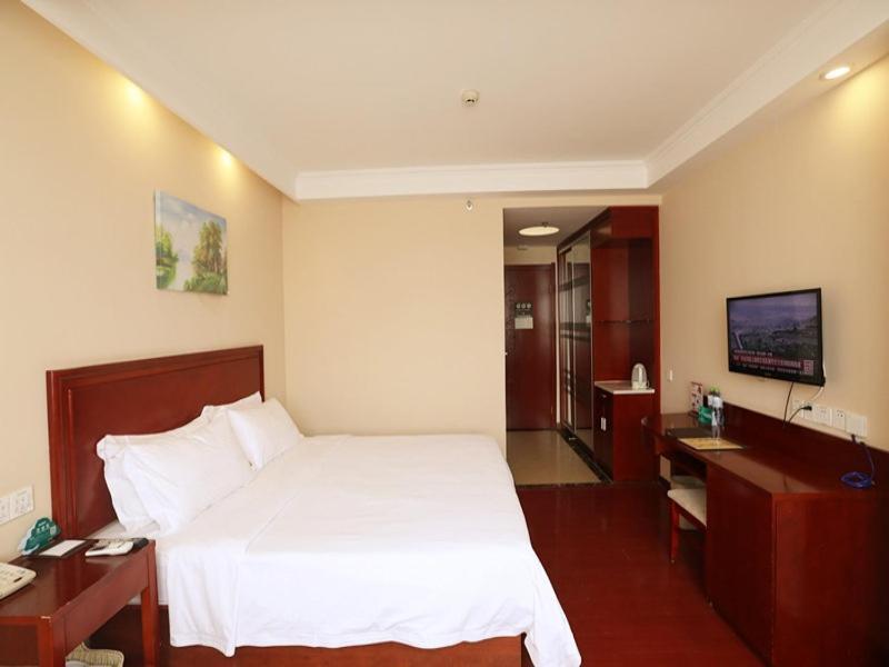 Greentree Inn Hainan Haikou East Train Station East Fengxiang Road Business Hotel Luaran gambar