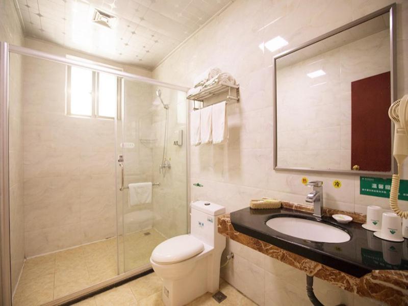 Greentree Inn Hainan Haikou East Train Station East Fengxiang Road Business Hotel Luaran gambar