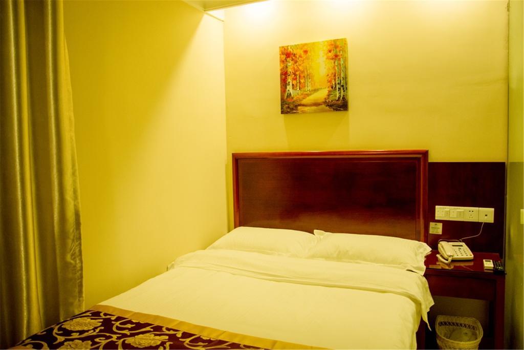 Greentree Inn Hainan Haikou East Train Station East Fengxiang Road Business Hotel Luaran gambar