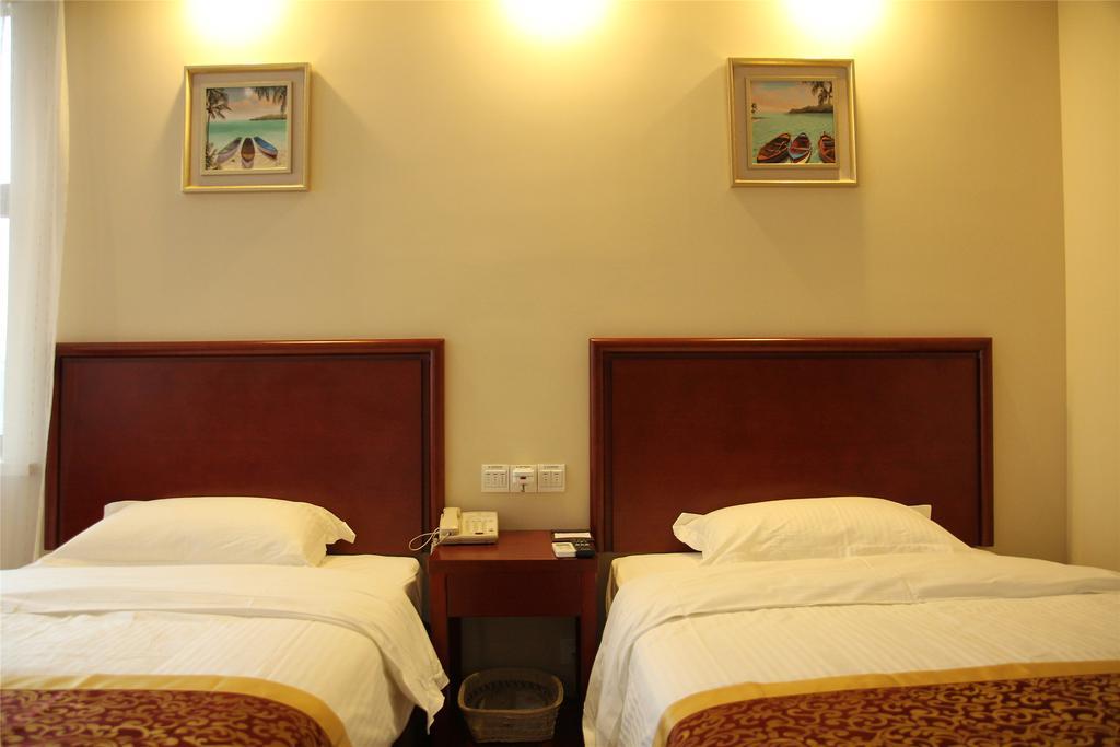 Greentree Inn Hainan Haikou East Train Station East Fengxiang Road Business Hotel Luaran gambar