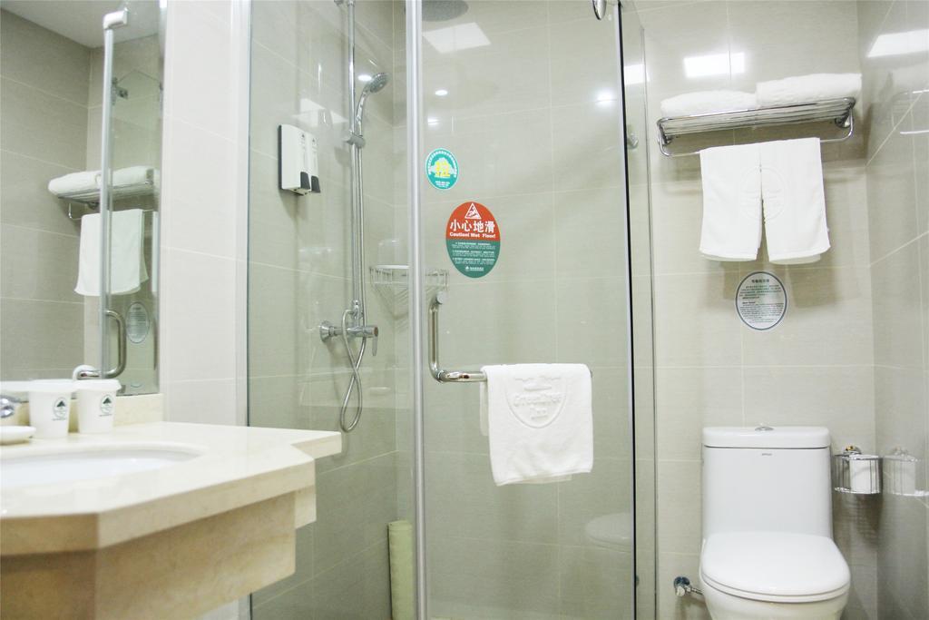 Greentree Inn Hainan Haikou East Train Station East Fengxiang Road Business Hotel Luaran gambar